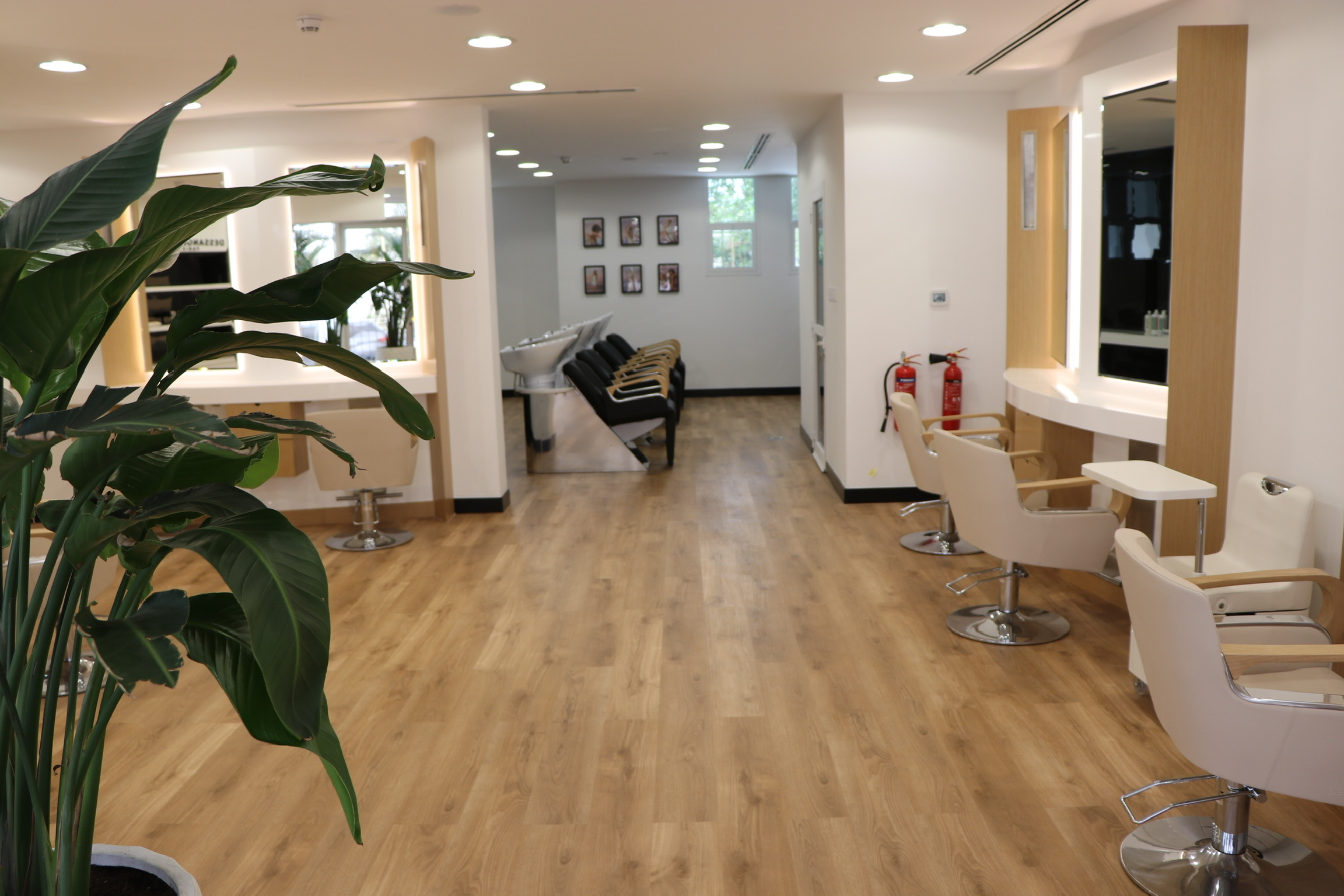 DESSANGE luxury salon interior
